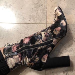 Floral Velvet Boots